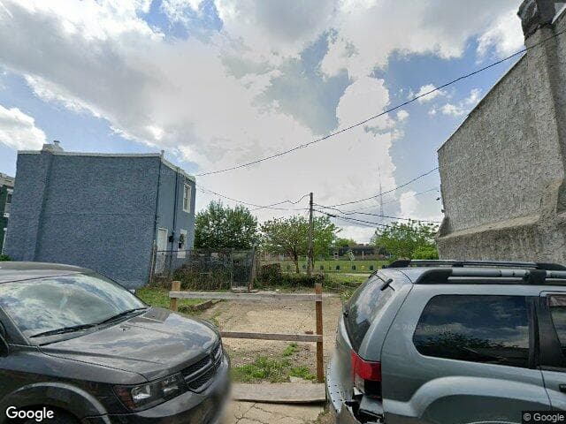 Street View of E Silver St - Click to open in Google Maps