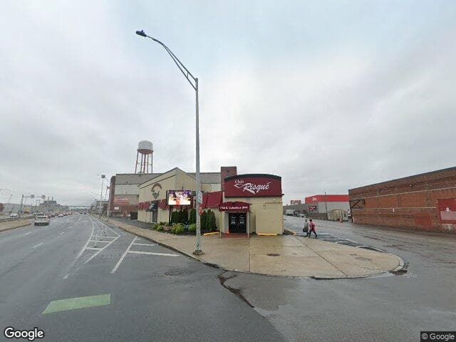 Street View of Club Risqué - Click to open in Google Maps