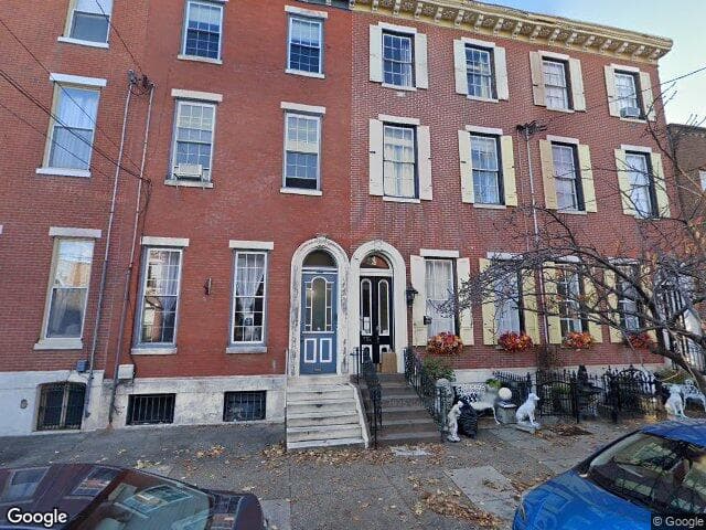 Street View of 752 S 10th St - Click to open in Google Maps