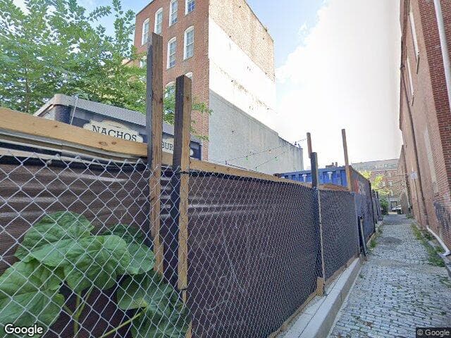 Street View of Las Bugambilias - Click to open in Google Maps