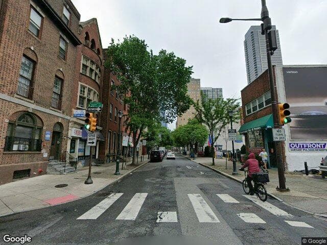 Street View of 21st & Chestnut St - Click to open in Google Maps